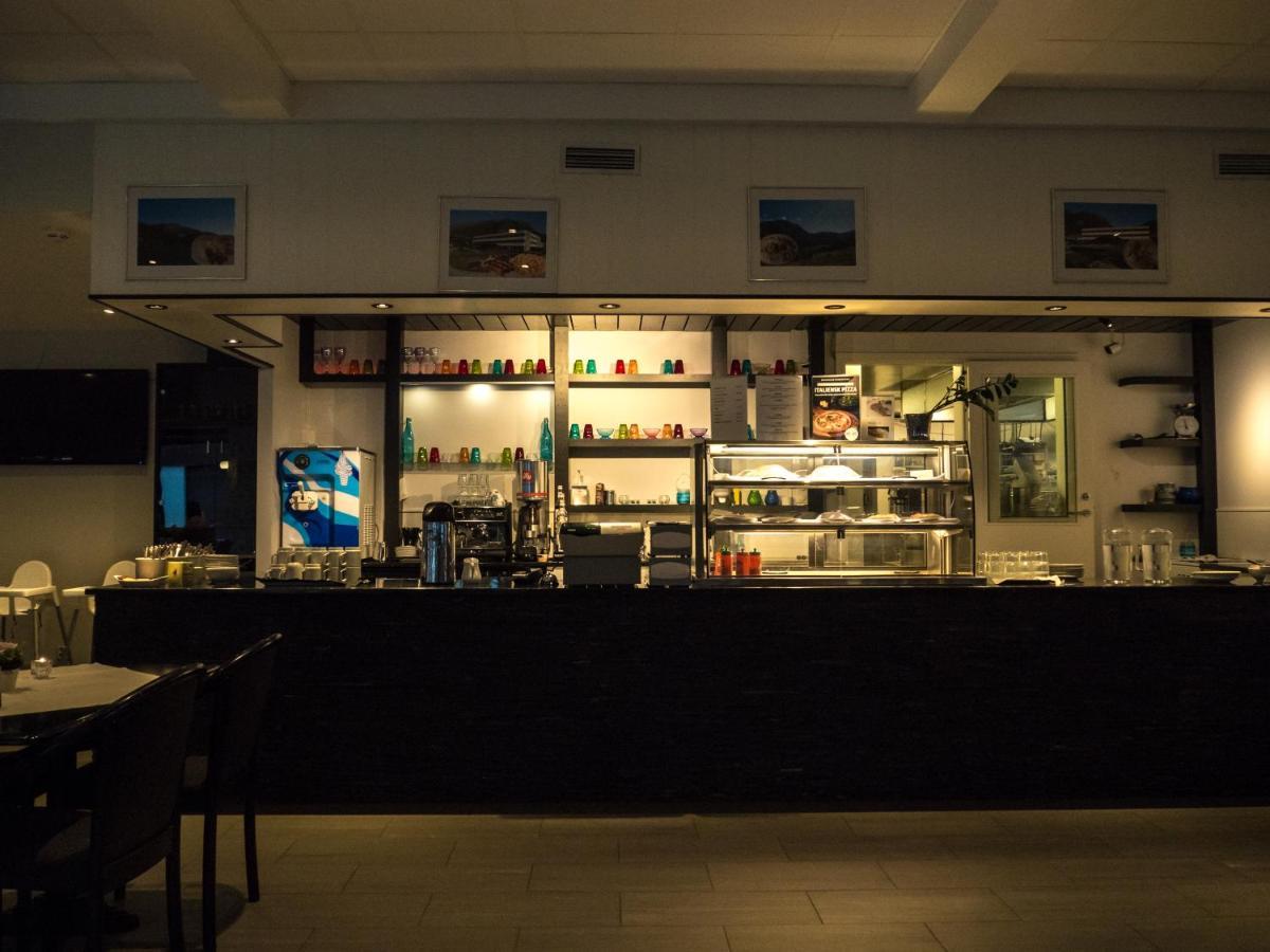 Bremanger Fjord Hotell Svelgen Екстер'єр фото