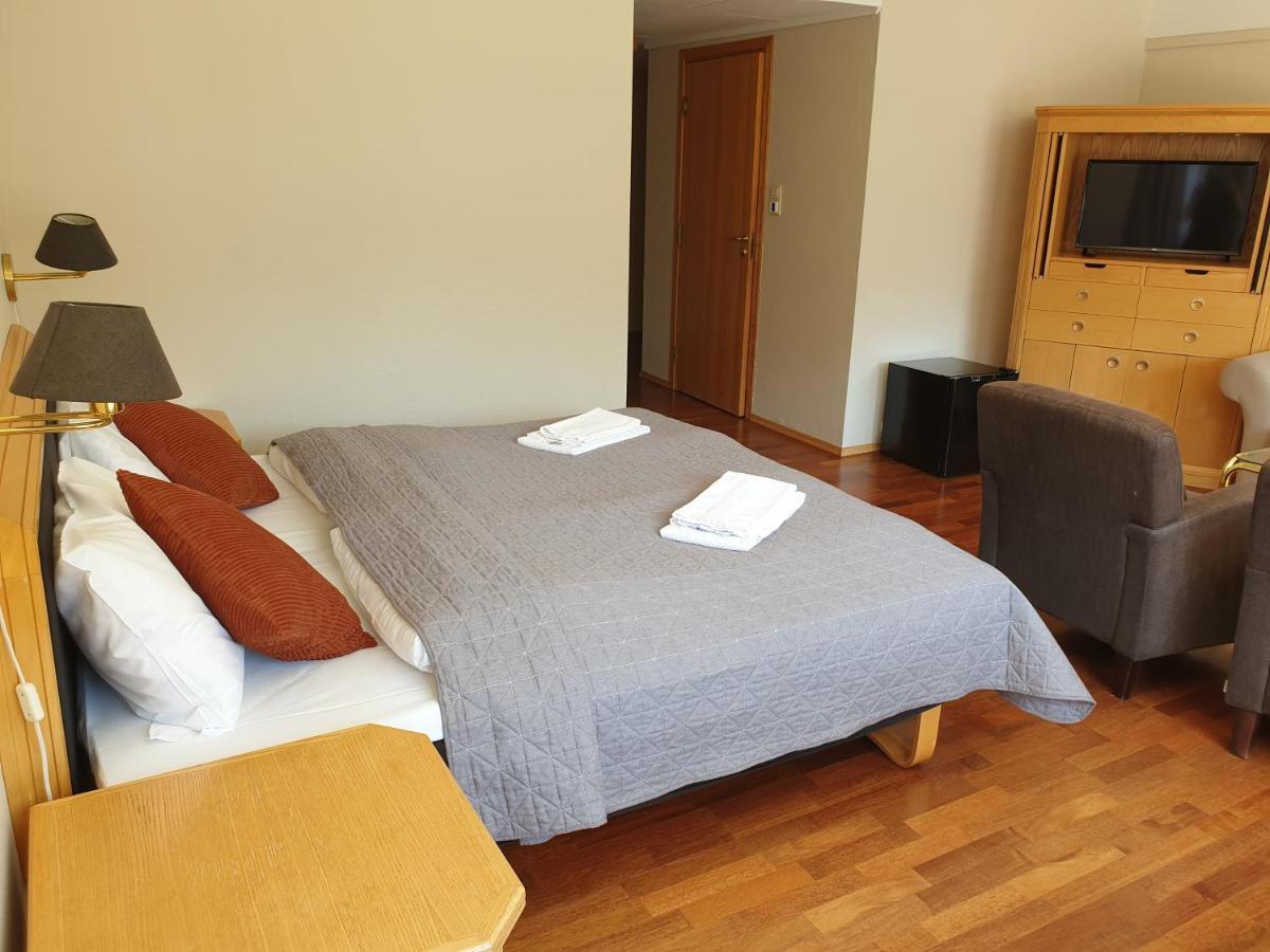Bremanger Fjord Hotell Svelgen Екстер'єр фото